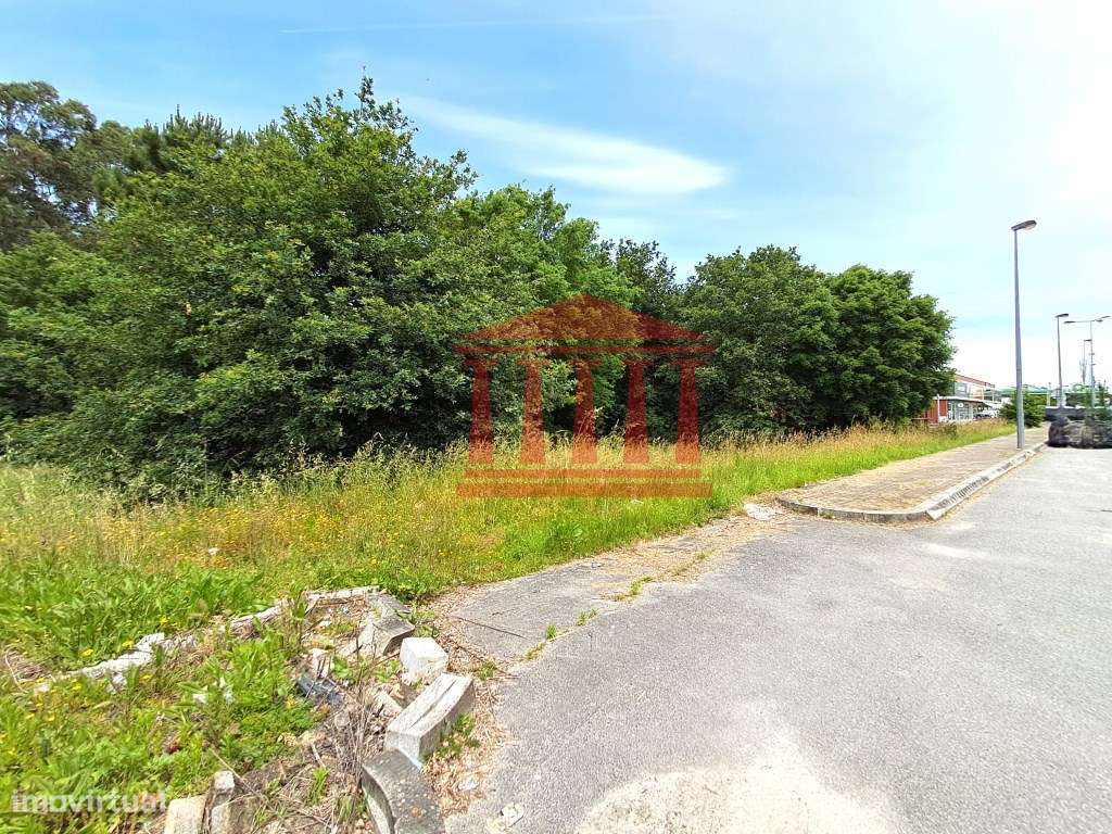 TERRENO PARA CONSTRUÇÃO-7