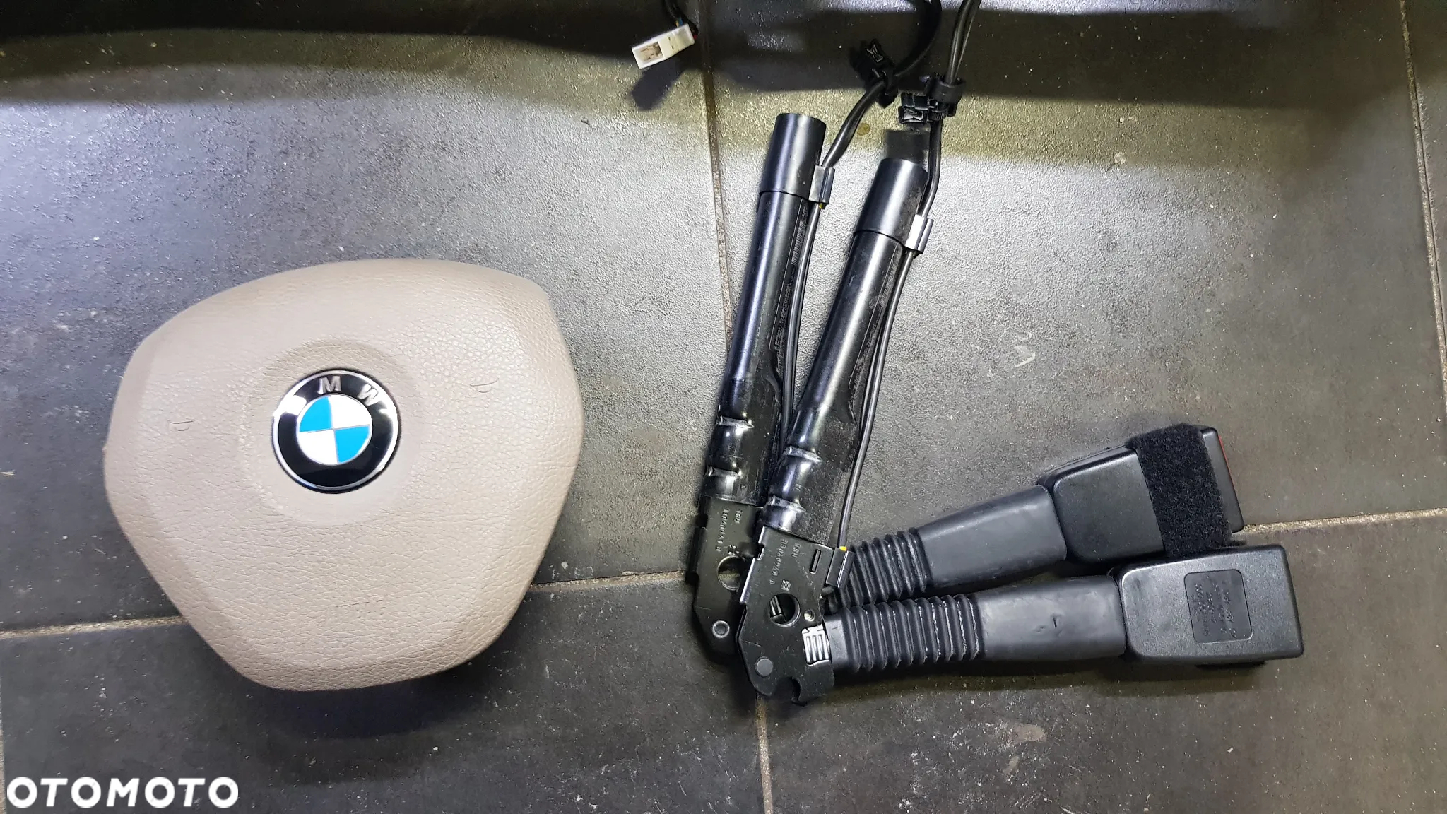 Bmw f30 f31 f32 f36 deska kokpit poduszki napinacze orginal - 2