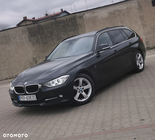 BMW Seria 3 318d Touring Sport Line - 1