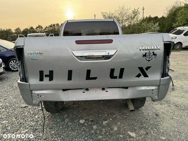 Toyota Hilux - 19