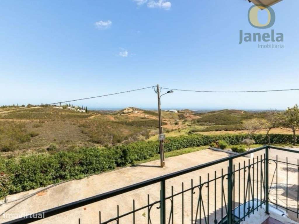 Moradia e Negócio com Vistas Soberbas de Mar e Serra - Grande imagem: 5/16