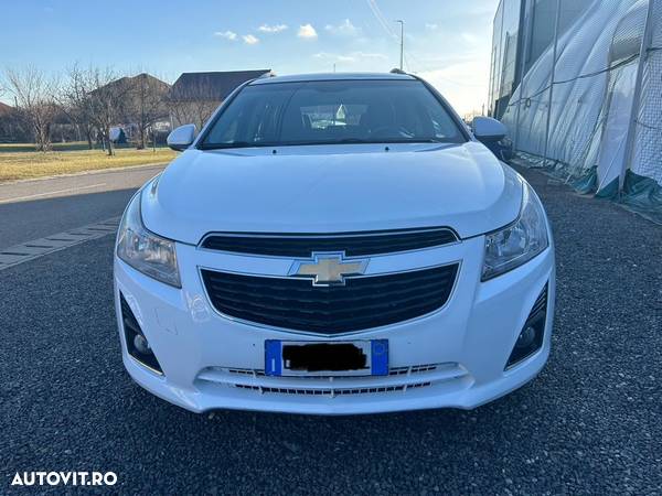 Chevrolet Cruze 1.7 DOHC LTZ + - 13