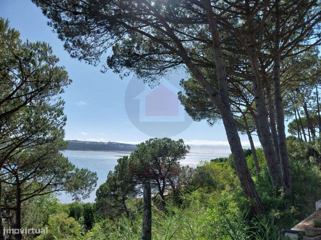 Moradia de Luxo na Primeira Linha com Acesso Direto à Lagoa de Óbid... - Grande imagem: 4/50