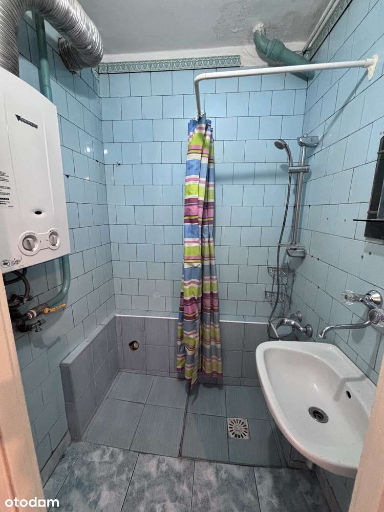 Mieszkanie 4 pokoje z dużym balkonem w centrum-18