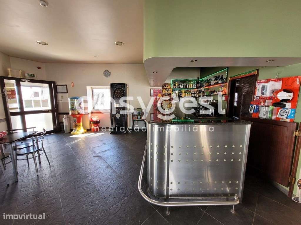 Café / Snack Bar localizado em Vale de Vargo (concelho de Serpa) - Grande imagem: 3/14