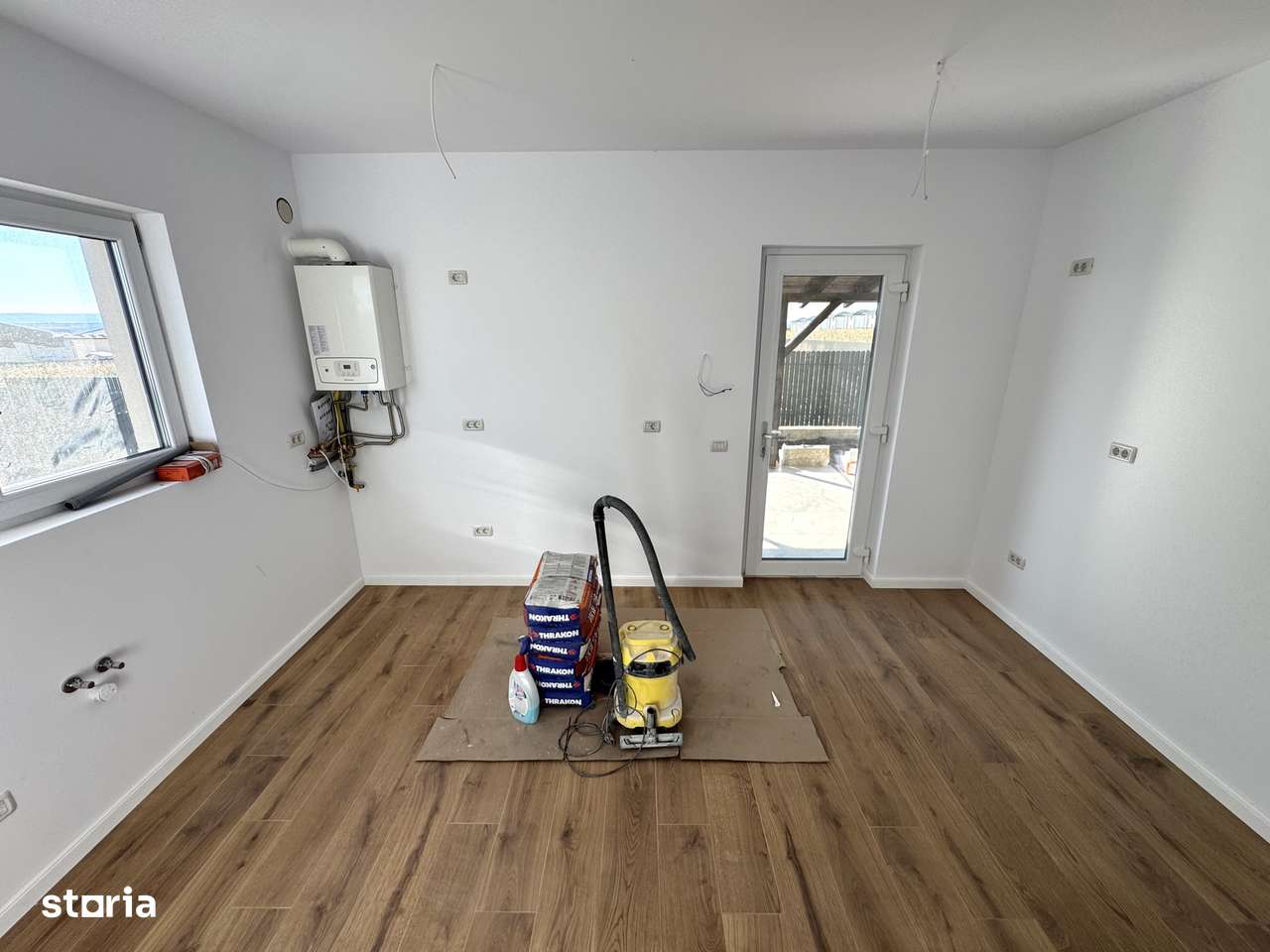 CANALIZARE! Incalz in pard! Vila 4 camere, Valea Lupului - Imagine principală: 4/9