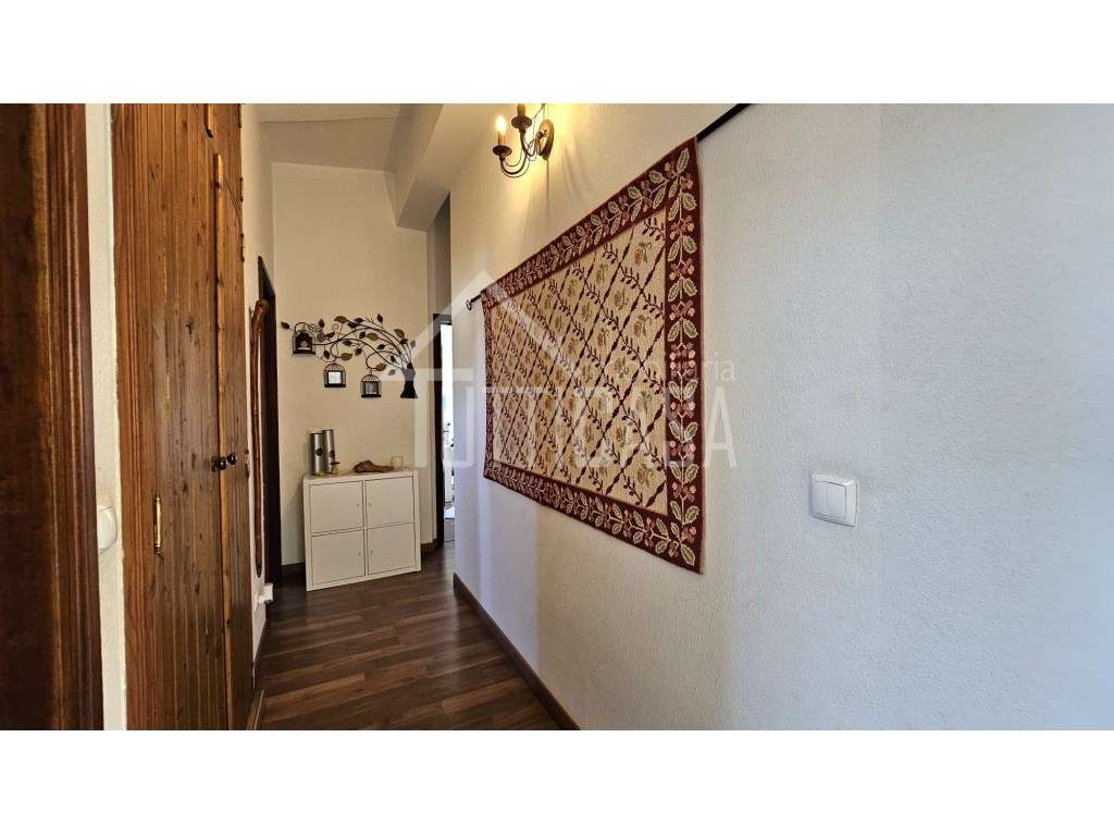 Moradia T3+1 na Venda do Pinheiro-42