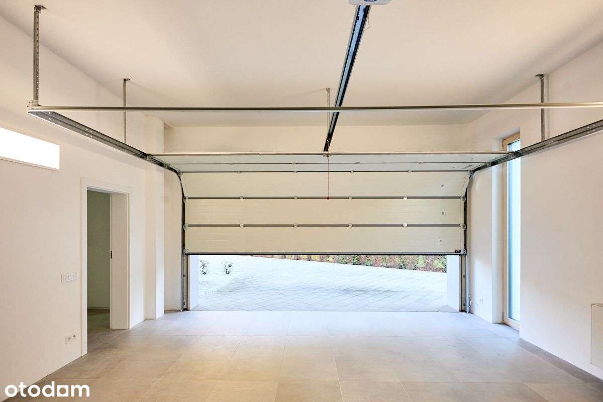 PRESTIŻOWY DOM W WYJĄTKOWEJ LOKALIZACJI WARSZAWY-6