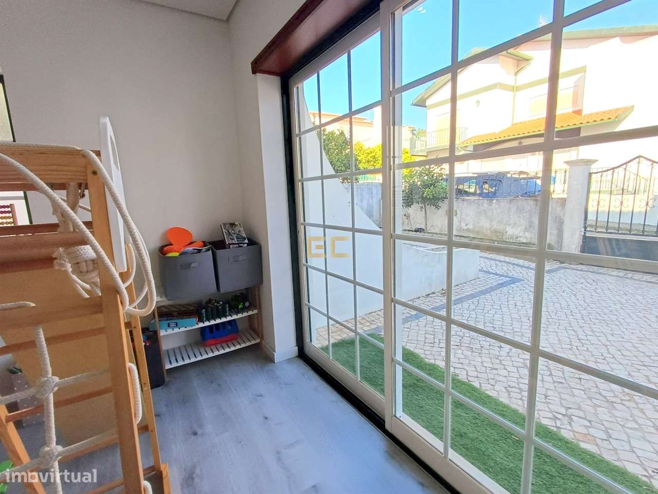 Moradia T5 unifamiliar - Tavarede-24