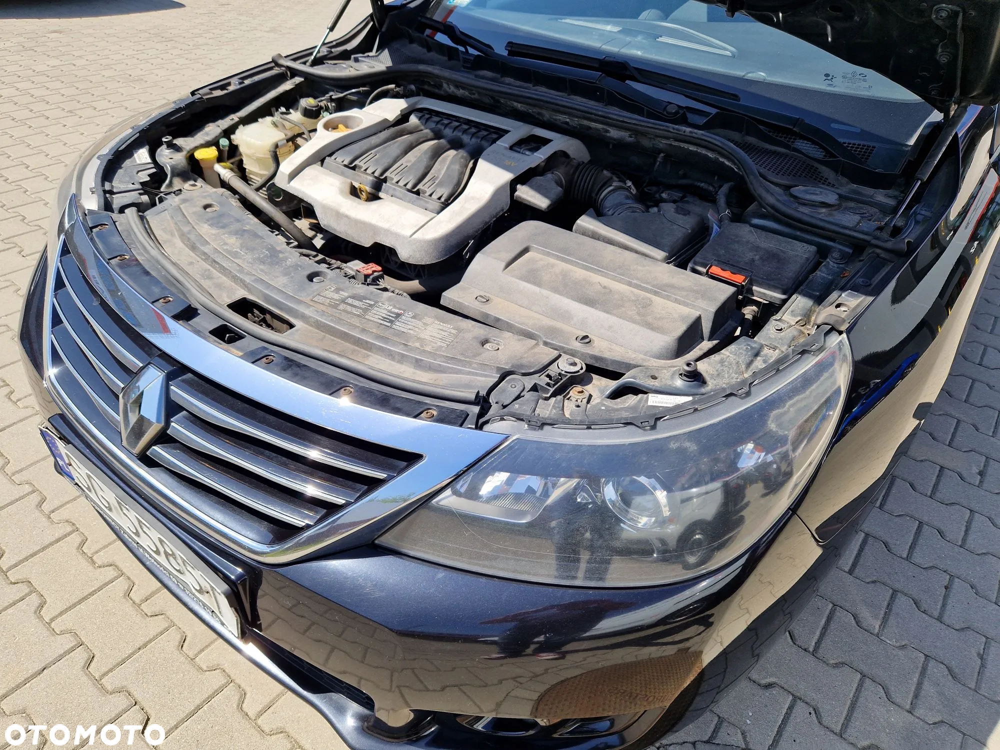 Renault Latitude 2.0 Expression Etanol - 10