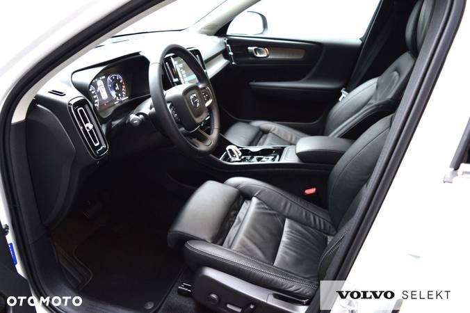 Volvo XC 40 - 18