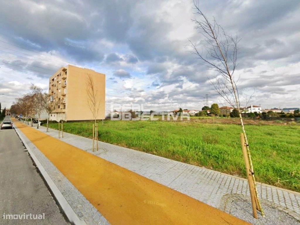 Terreno Cidade da Maia, construção em altura