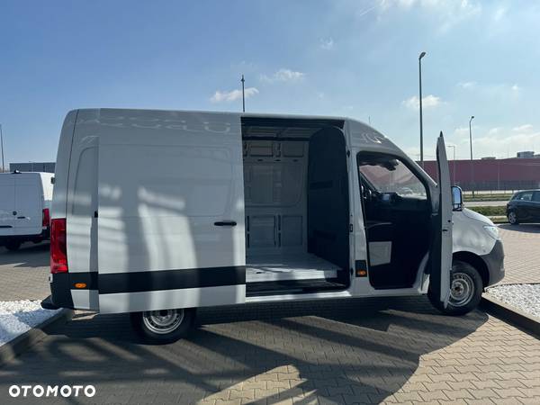 Mercedes-Benz Sprinter - 7