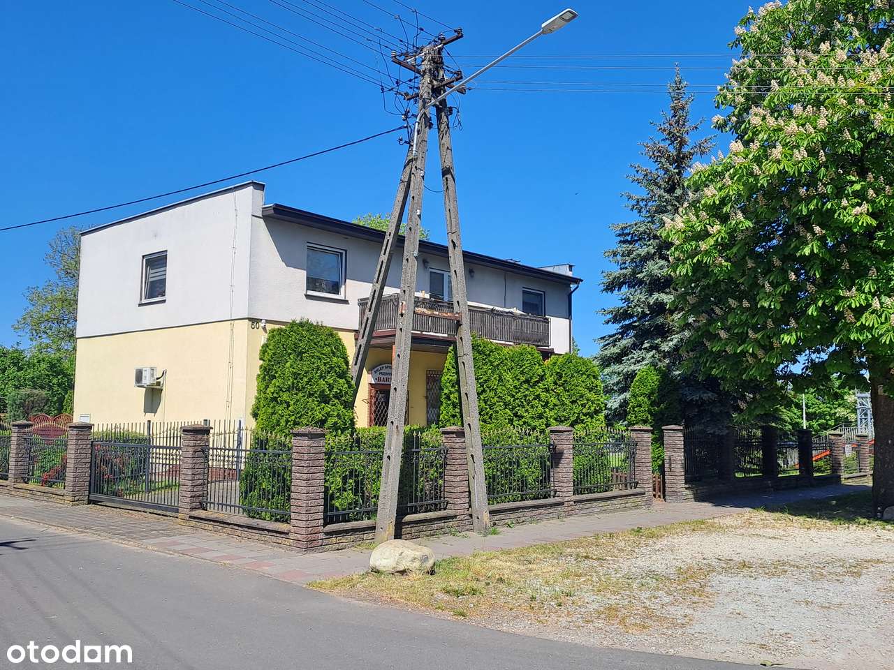 Dom Siedlec 236,0 m² z możliwością usług-0