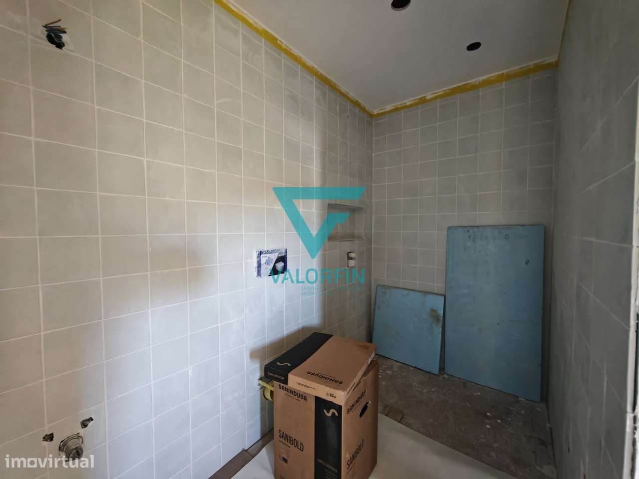 Moradia de Charme T3 c/ Piscina e Jardim / Abiul - Pombal-19