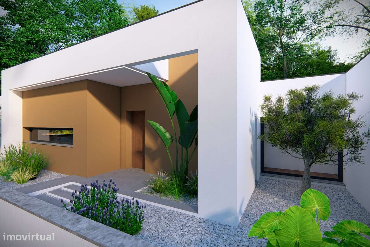Excelente Moradia Isolada Térrea T4 com piscina-2