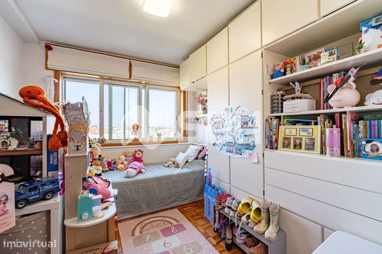 Apartamento T3 com Vista Mar-12