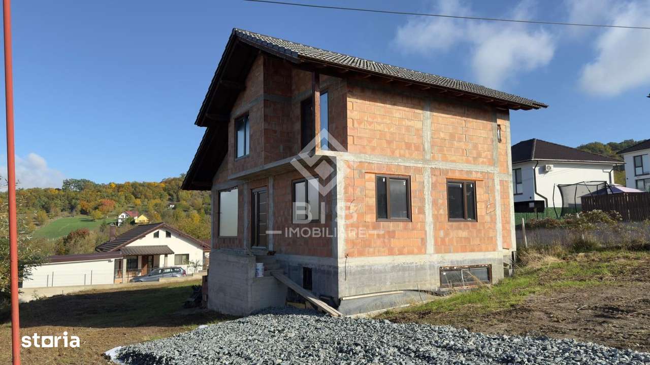 Casă 3 camere, 185mp, semifinisată, D+P+E-13