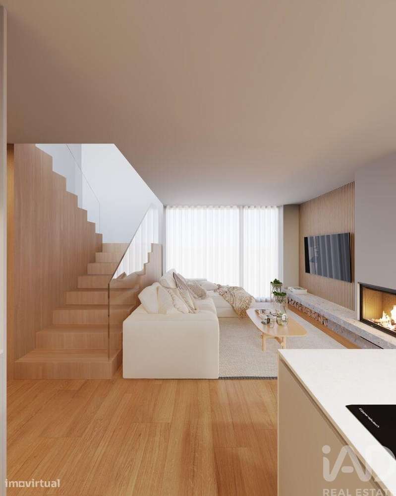 Casa / Villa T4 em Sever do vouga de 215,00 m2 - Grande imagem: 2/14