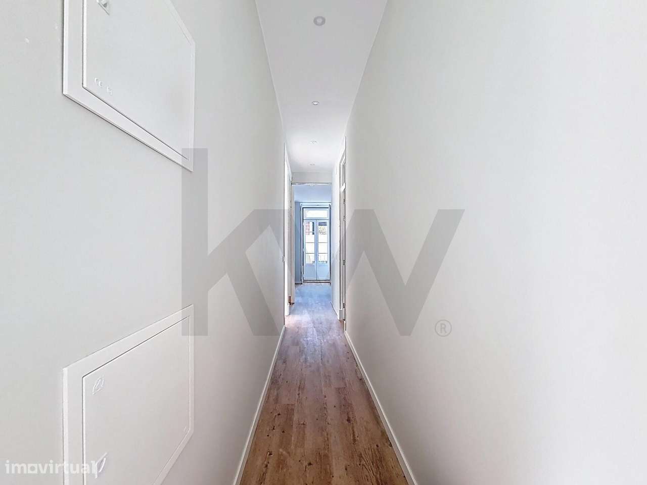 Apartamento T3 (convertido em T2) de Charme junto ao Jardim de Paço - Grande imagem: 4/17