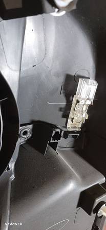Boczek tapicerka drzwi Renault Megane III Prawy tył - 11