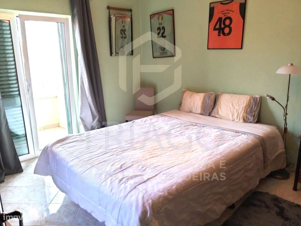 Moradia T4 com Garagem-18