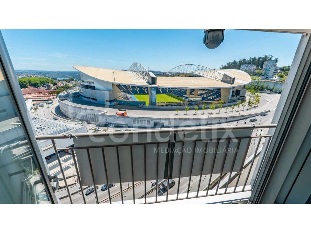 Apartamento T0 para venda junto ao estádio do Dragão-15