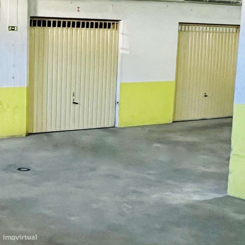 Garagem à venda no Montijo - Grande imagem: 3/5