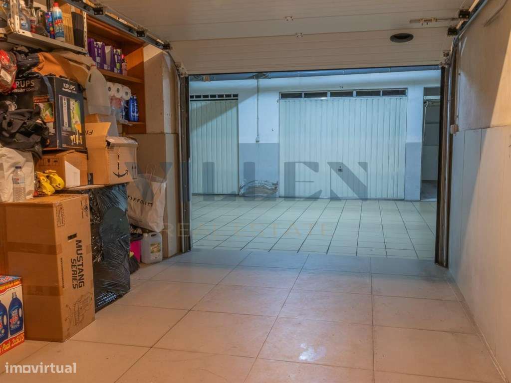 Apartamento T2 com Sótão e Garagem Fechada em Vila do Conde-27