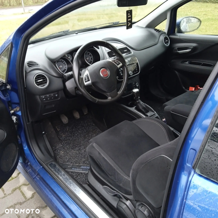 Fiat Punto 1.4 Easy S&S - 17