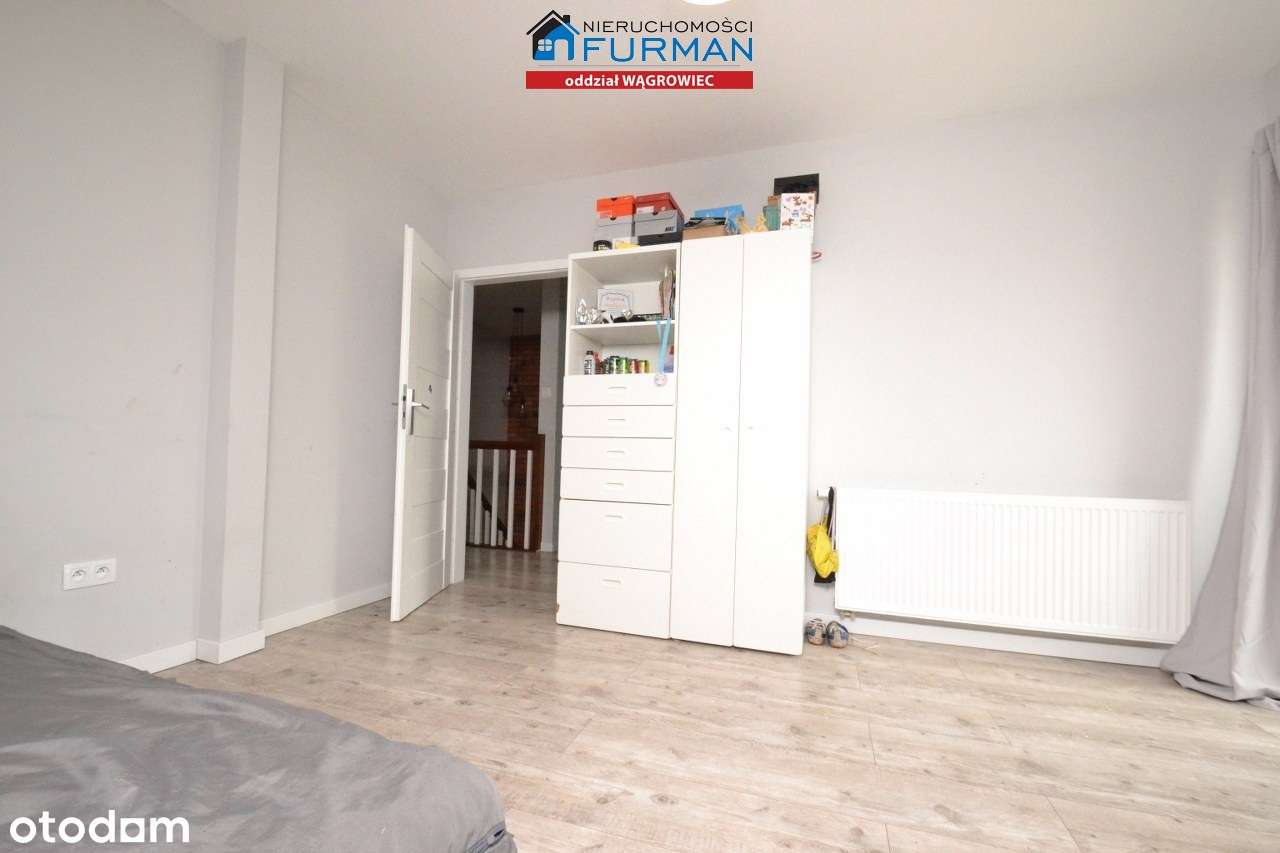 Zadbany dom na sprzedaż, 6 pokoi-18