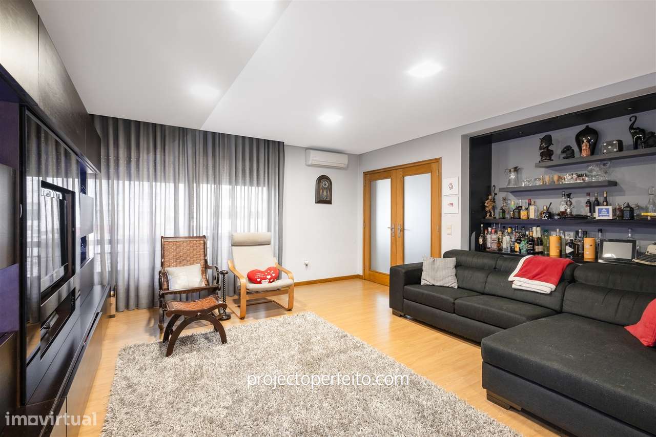 Moradia em Banda T3+1 Venda em Rio Meão,Santa Maria da Feira - Grande imagem: 5/27