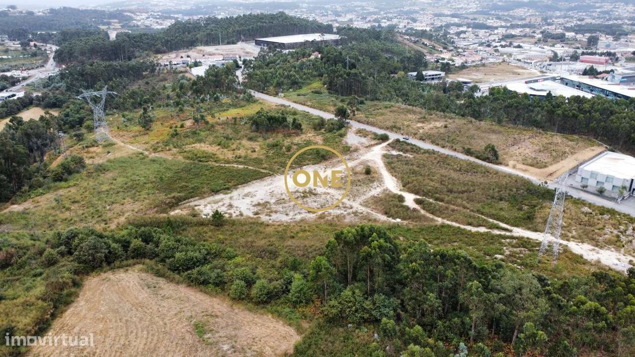 Terreno Industrial l 1210m2 l Ferreira-8