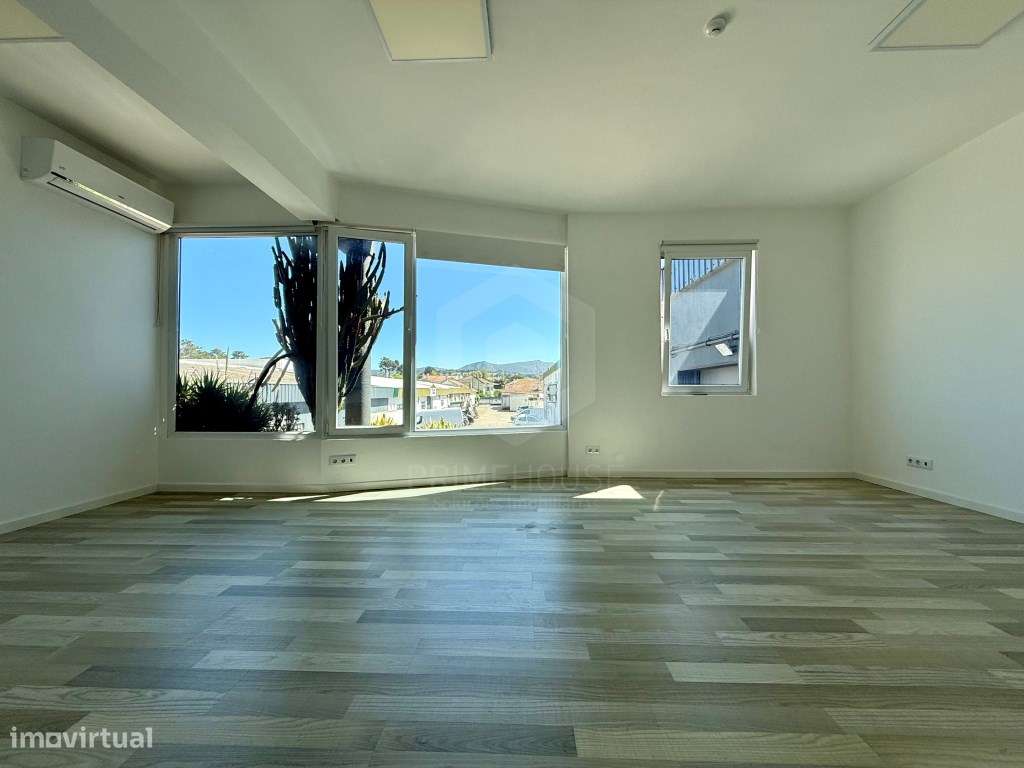 Escritório para arrendar em Vila Nogueira de Azeitão - Grande imagem: 4/12