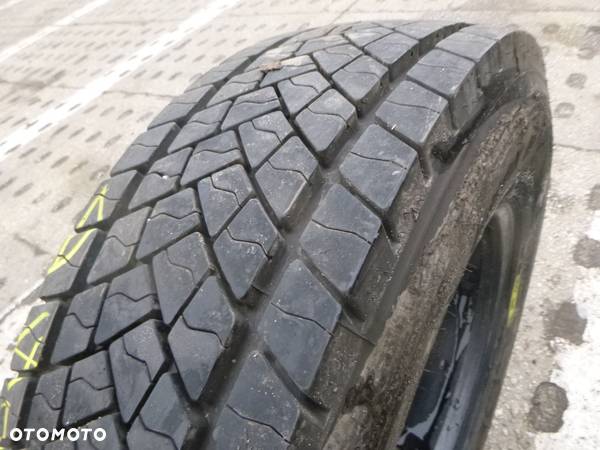 235/75r17.5 Goodyear KMAX D - 2