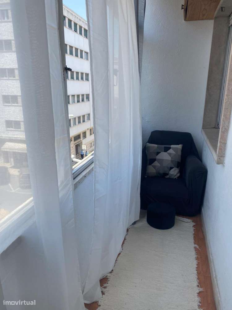 Apartamento com 2 quartos - localizado em Campo de Ourique Lisbon - Grande imagem: 3/6