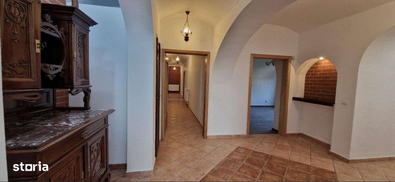 Apartament de 4 camere la casa , 170 mp, zona Semi-centrala - Imagine principală: 5/8