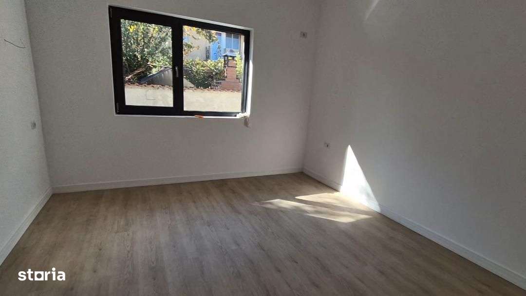 DOMNESTI | Finisaje | placa beton| incalzire pardoseala| - Imagine principală: 5/11