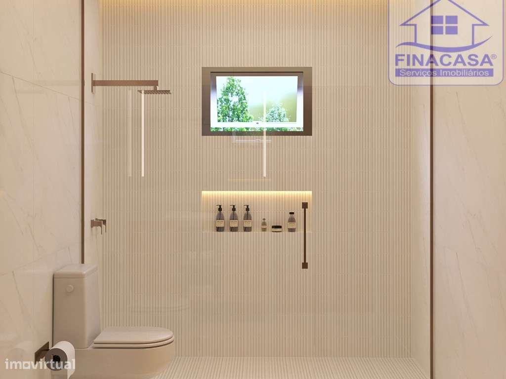 Moradia Isolada em fase de renovação/ remodelação com piscina e jar...-30