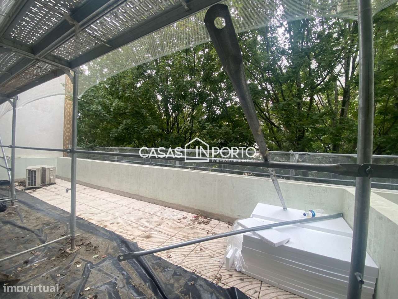 Escritório para arrendamento na Rua Sá da Bandeira - Grande imagem: 4/28