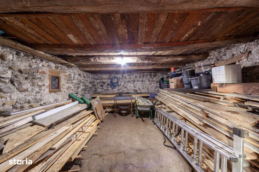 Casa- garaj - teren- Campulung Muscel Jud Arges!-11