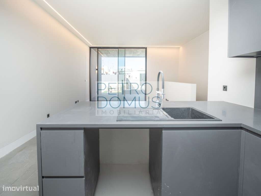 Fantástico T2+1 Duplex novo - Condomínio privado Al'Sal Residences,...-11