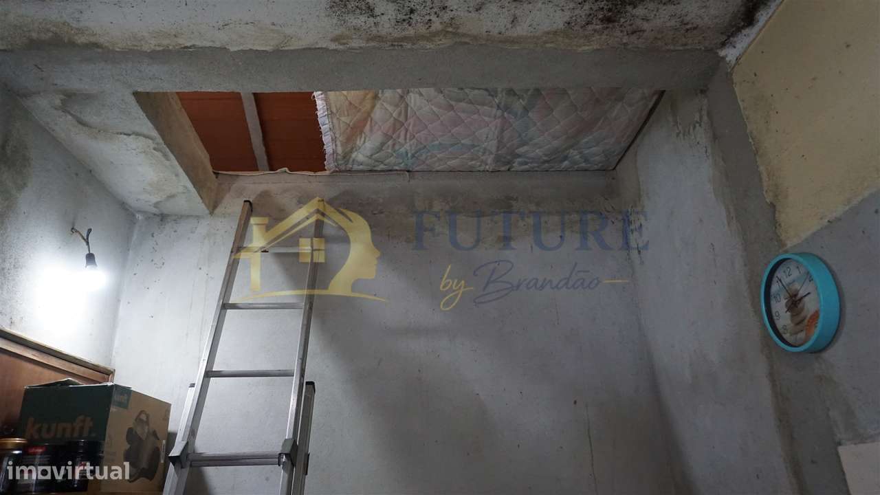 Moradia T3 Venda em Santa Iria de Azoia, São João da Talha e Bobadela,-39