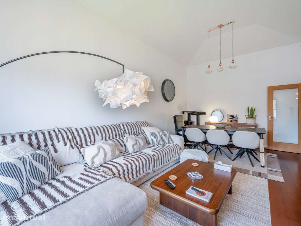 APT T2+1 | QUINTA DA SEARA | ÚLTIMO PISO | GARAGEM | ARRUMO-3