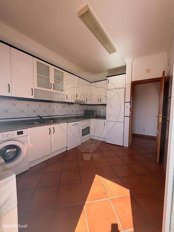 Apartamento T2 para arrendamento - Grande imagem: 5/12