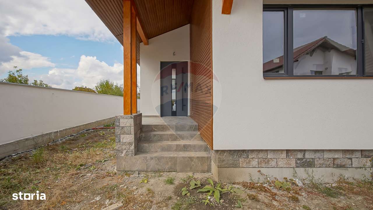 Comision 0 %! Casă cu 4 camere de vânzare în zona Stupini! - Imagine principală: 3/20