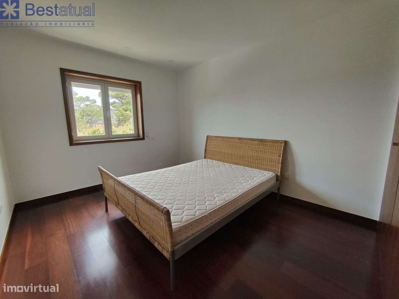 T2 Mobilado/Equipado-Cond. Fechado C/Piscina -Ofir-35