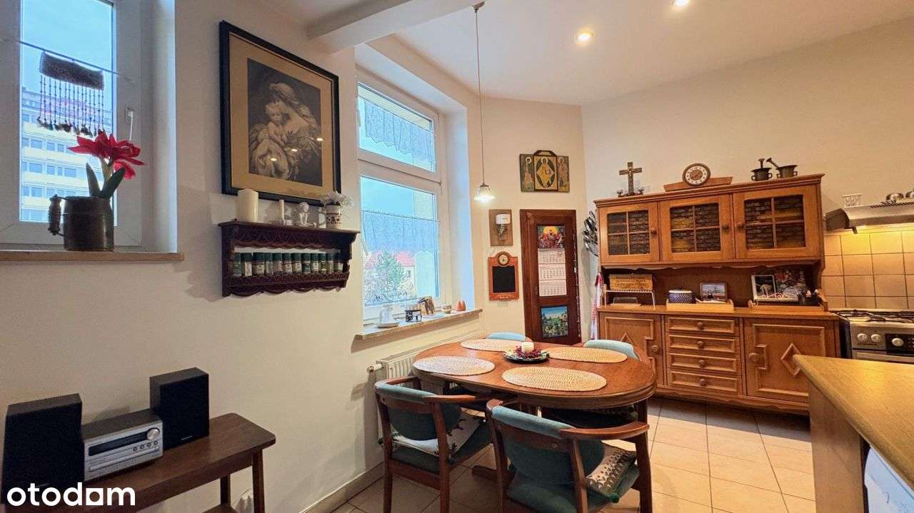 Wyjątkowe mieszkanie w stylu dworkowym – centrum O-12