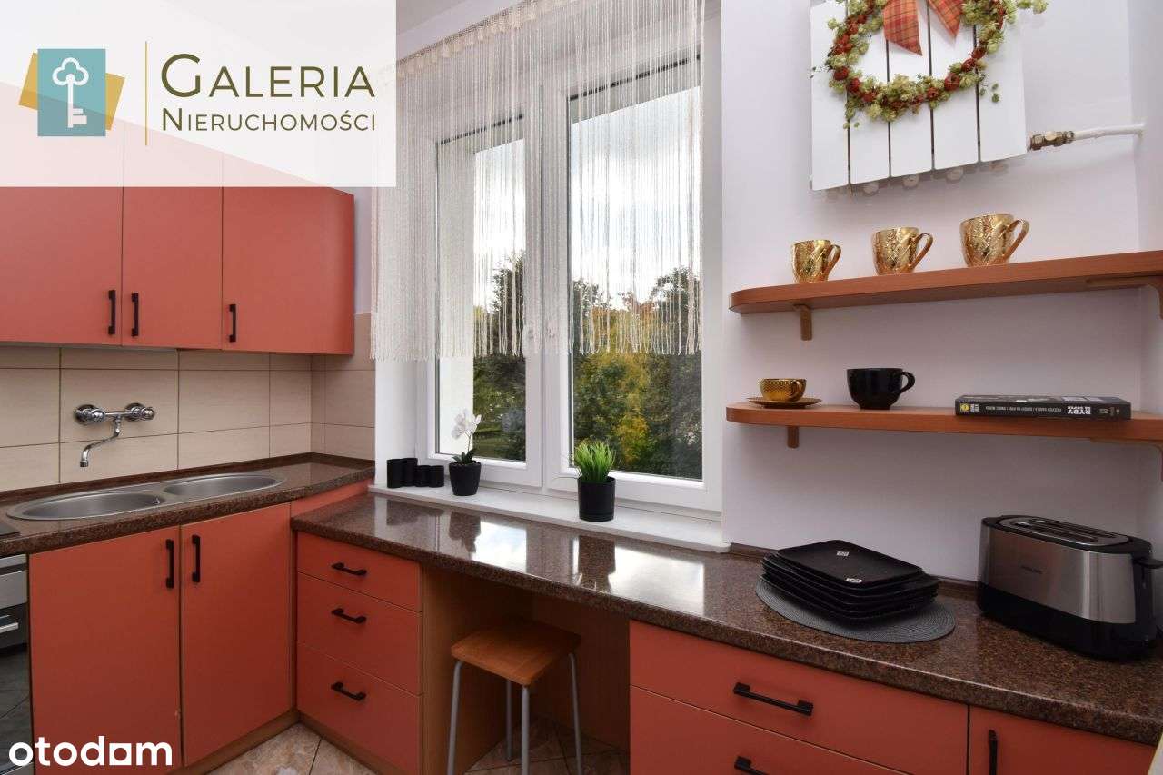 3 pokoje, II piętro w centrum parking za szlabanem-12