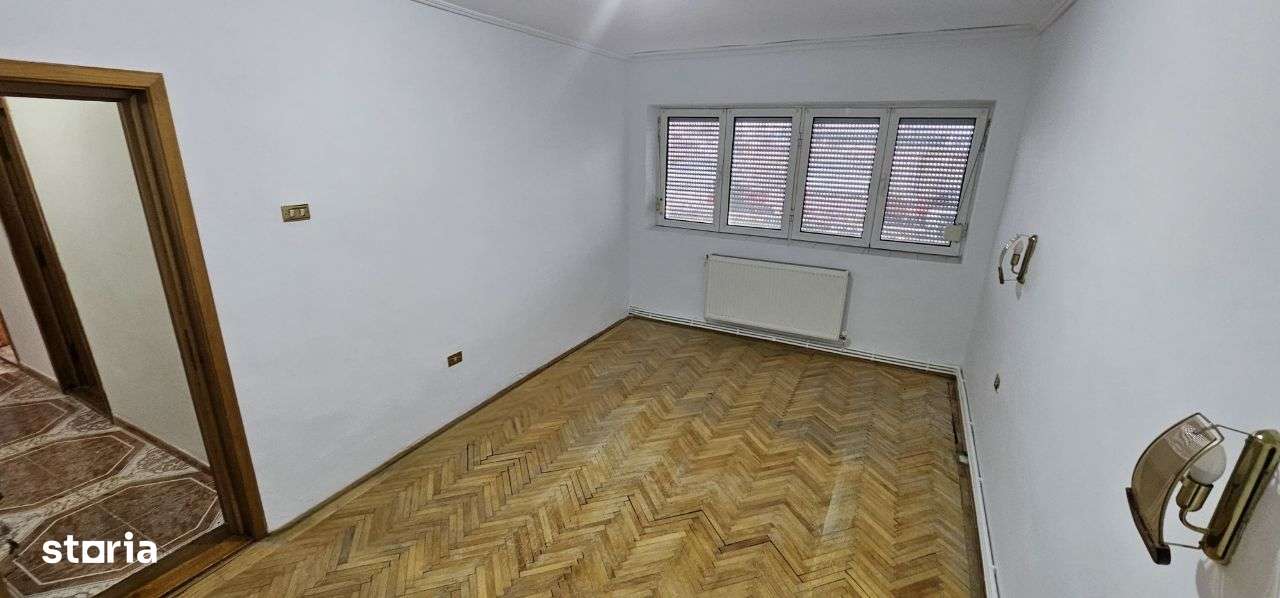 Chirie Apartament 3 Camere Et1 Piata Moldovei Km0 - Imagine principală: 5/15